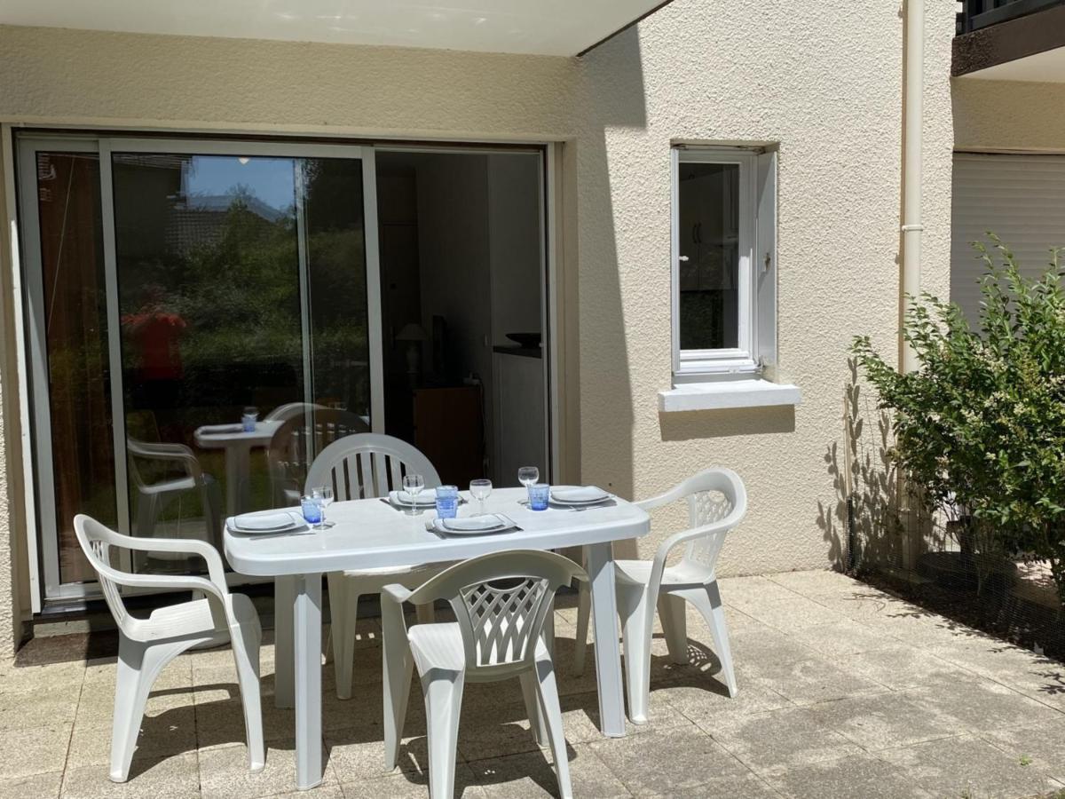 Апартаменти Cabourg : Studio Rez-De-Jardin Proche Plage, Animaux Acceptes, Tv, Wi-Fi Optionnel - Fr-1-487-331 Екстер'єр фото